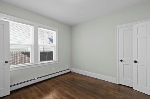 138 Moorefield St, Providence RI 02909-4835 exterior