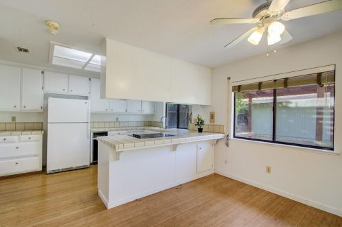 1419 Lk Blvd, Davis CA 95616-2635 exterior