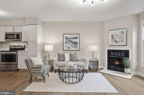 4106 11th Pl, Arlington VA 22201-4687 exterior