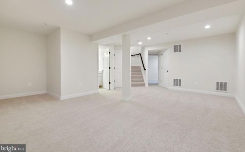 18212 Barney Dr, Accokeek MD 20607-3283 exterior