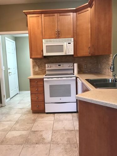 11012 Blaine Top Pl, Tampa FL  33626-4753 exterior