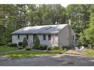 19 Clement Rd, Concord, NH 03304-4905