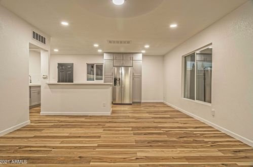 3011 25th Dr, Phoenix, AZ 85017-5117