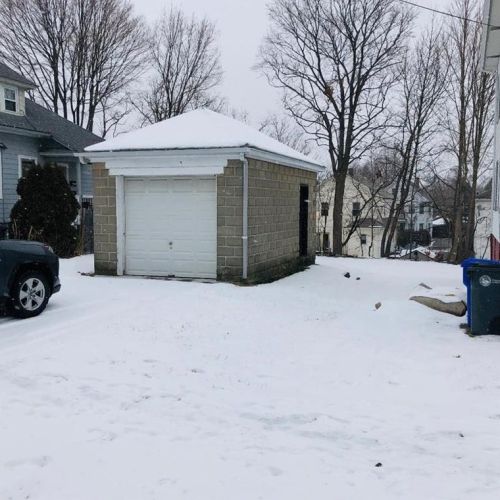 111 Home Ave, Providence, RI 02908-4009