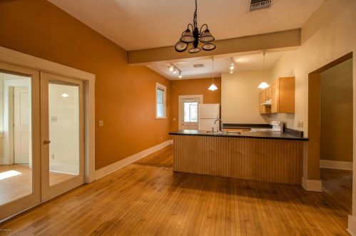 502 1st St, Tucson AZ  85705-7818 exterior