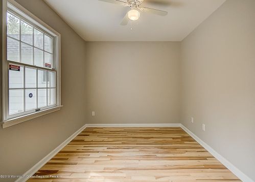 247 Frst Ave, Middletown NJ 07748-5720 exterior