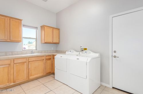 16209 21 Pl, Phoenix AZ 85022-2964 exterior