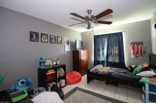 2863 44 St, Naples FL 34116-8204 exterior