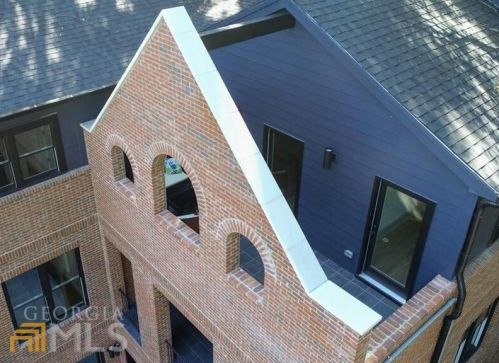 818 Mentelle Dr, Atlanta GA  30308-1612 exterior