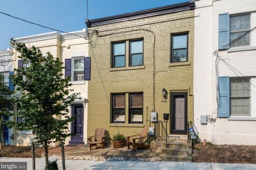 1918 35th Pl, Washington DC  20007-2201 exterior