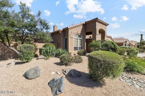 16421 1st Ave, Phoenix AZ  85045-0713 exterior