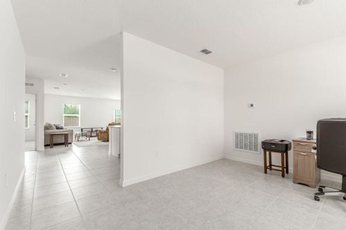 6186 Gatun Dr, Fort Pierce FL  34986-4402 exterior