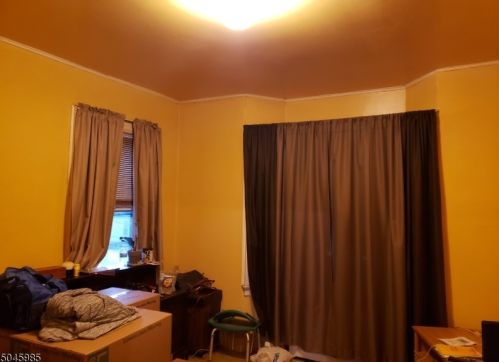 493 29 St, Paterson NJ 07504-1817 exterior