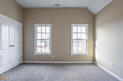 645 Kenton Pl, Atlanta GA 30331-0045 exterior