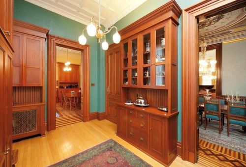 5501 Elgin St, Pittsburgh PA 15206-1432 exterior