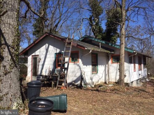 7000 Woodland Ave, Silver Spring, MD 20912-5421