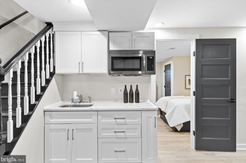 32 Franklin St, Washington DC  20002-1008 exterior