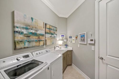 6565 Roma Way, Naples FL 34113-1722 exterior