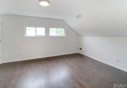 25 Sunrise Rd, Old Bridge NJ  08857-1435 exterior