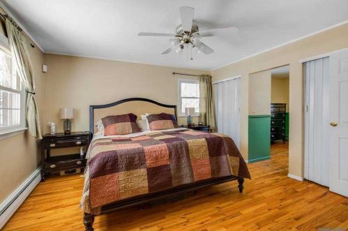 1 Millet St, Huntington Station NY 11746-8021 exterior