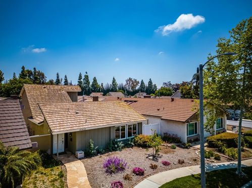 14402 Raintree Rd, Tustin CA  92780-6930 exterior