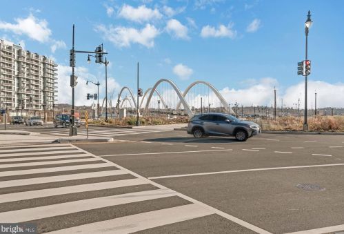 1515 1st St, Washington DC 20024-3411 exterior