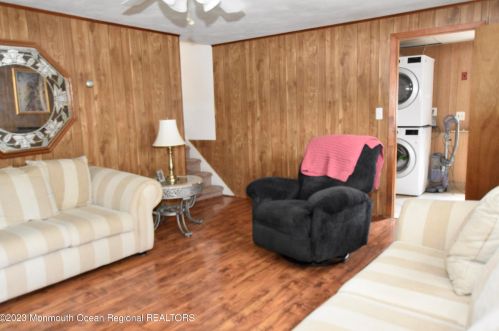 916 Ellison Ave, Point Pleasant Beach NJ 08742-2934 exterior