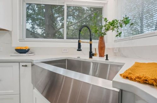 1179 Edgefield Dr, Atlanta GA  30310-3716 exterior