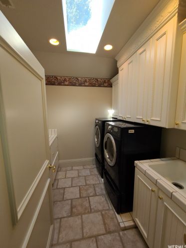 11902 Autumn Rdg Dr, Sandy UT 84092-7342 exterior