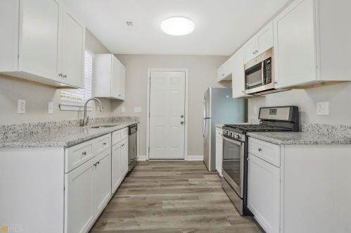 4785 Janice Dr, Atlanta GA  30337-5311 exterior