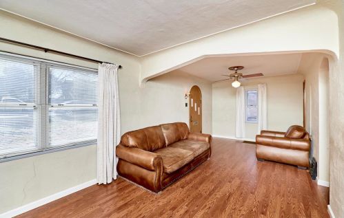 745 Pardella Ave, Saint Louis MO 63125-1432 exterior