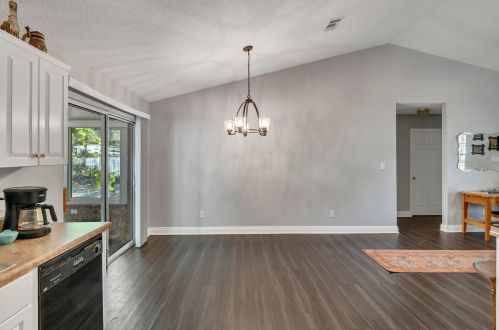 6226 Greenwood Dr, Milton FL  32570-5425 exterior