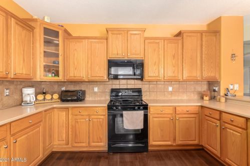 1773 San Carlos Pl, Chandler AZ 85249-2027 exterior