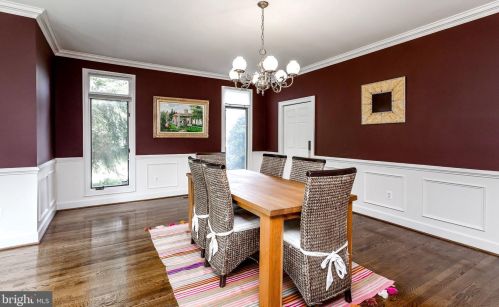 9820 Avenel Farm Dr, Rockville MD 20854-5410 exterior