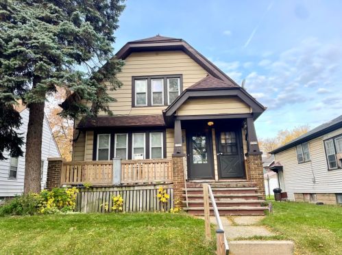 3323 36th St, Milwaukee WI 53216-3717 exterior