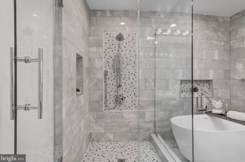 1337 Massachusetts Ave, Washington DC  20003-1540 exterior