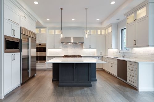 642 Hillside Ave, Elmhurst IL 60126-4247 exterior