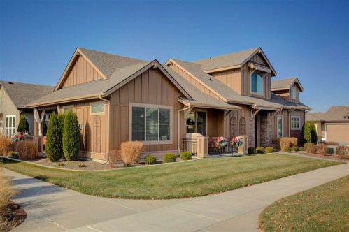 2663 Decameron Ln, Meridian, ID 83642-9035