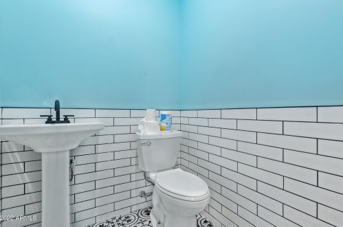 3638 61 Dr, Phoenix AZ 85033-4113 exterior