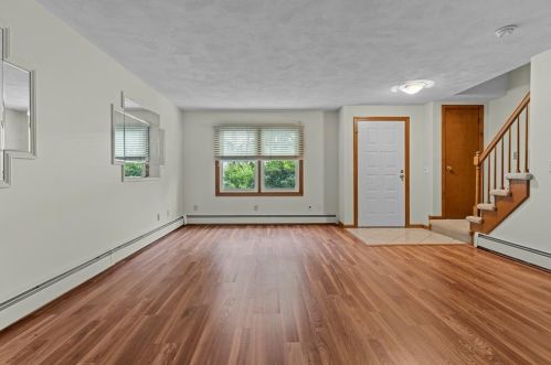 113 Forestwood Dr, Providence RI 02904-3839 exterior