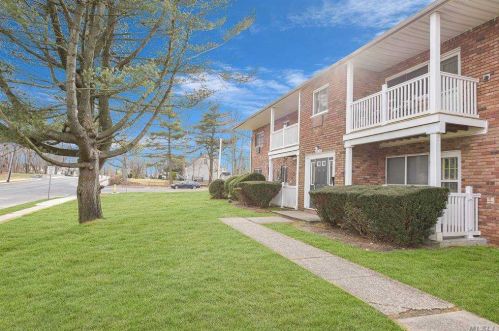100 Hawthorne Ave, Central Islip, NY 11722-1359
