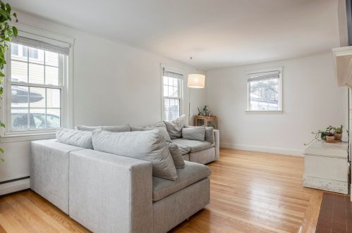 108 Capisic St, Portland ME  04102-2247 exterior