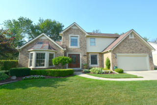 22691 Foxmoor Dr, Novi, MI 48374-3730