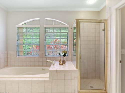 3710 3 Ave, Naples FL 34119-2616 exterior