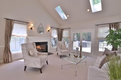 17 Caruso Pl, Armonk NY 10504-1366 exterior