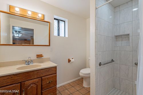 817 District St, Tucson AZ 85714-1105 exterior