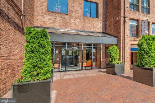 3251 Prospect St, Washington DC 20007-3243 exterior