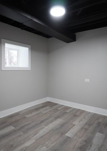 2837 Farrell St, Chicago IL 60608-5707 exterior