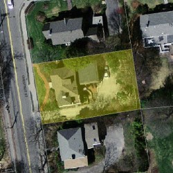 810 Chestnut St, Newton MA 02468-2039 aerial view