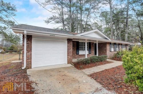 6460 Connell Rd, Atlanta GA  30349-4538 exterior